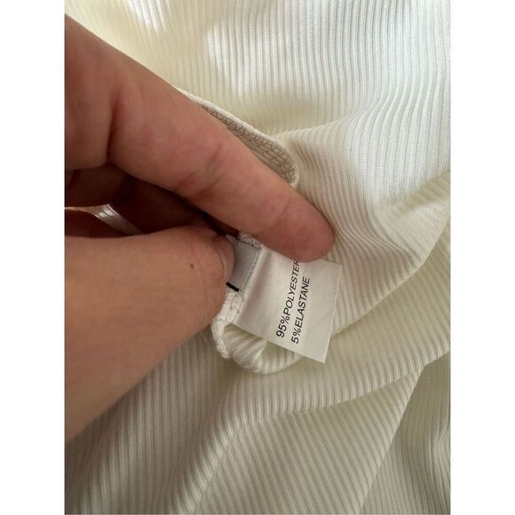 White jumpsuit - Picture 4 of 6